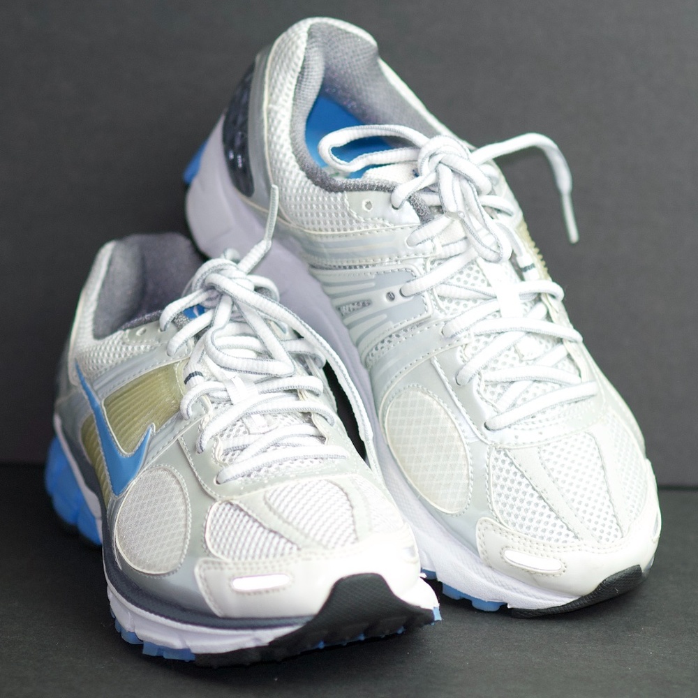 Size 6.5 Nike Women's Sneakers